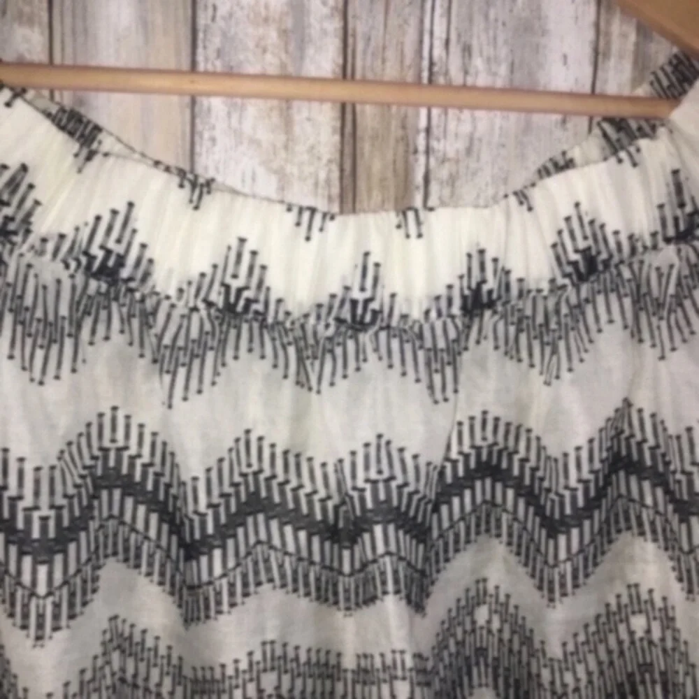 NWT Lou & Gray Zig Zag Off Shoulder Top - Picture 4 of 5